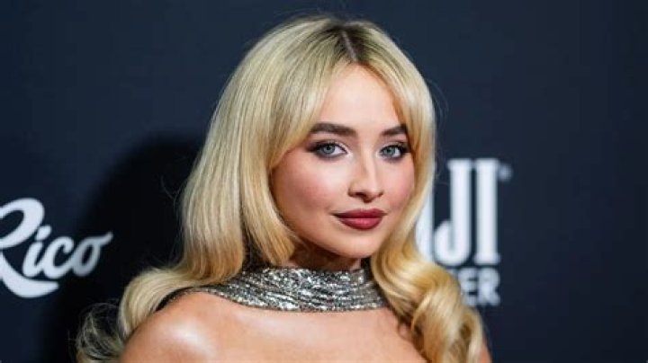 Comprehensive Guide: Unraveling The Intricacies Of Sabrina Height